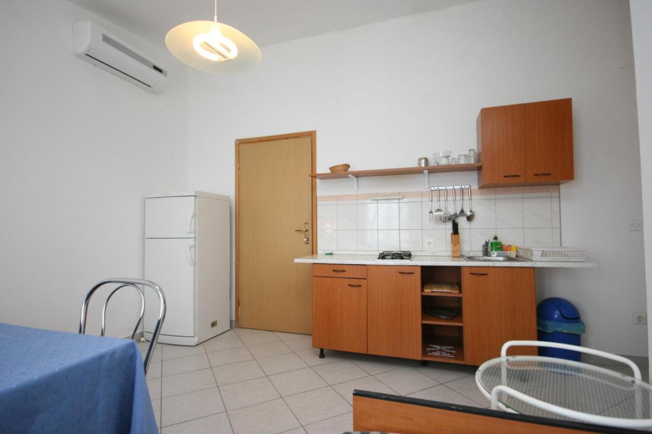 Apartments With A Parking Space Bosana, Pag - 6460 Zewnętrze zdjęcie